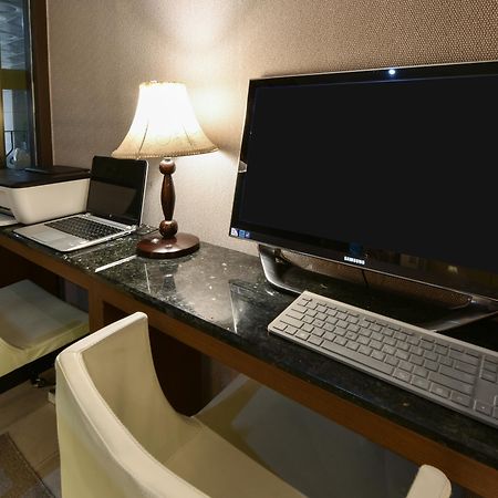 Hotel Noblesse, Yeoksam Сеул Екстер'єр фото